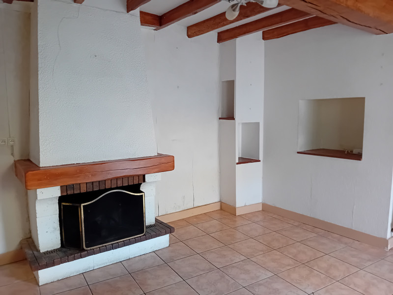 French property for sale in Argentonnay, Deux-Sèvres - €130,800 - photo 2