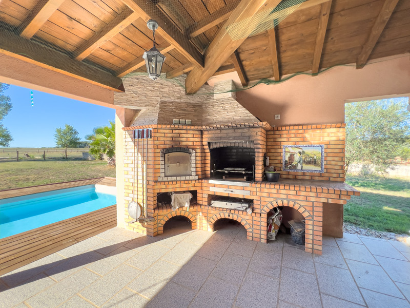 French property for sale in Duras, Lot-et-Garonne - €424,000 - photo 9
