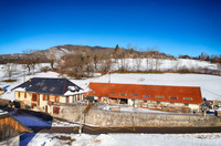 Immeuble à vendre à Bellecombe-en-Bauges, Savoie - 1.060.000 € - photo 1