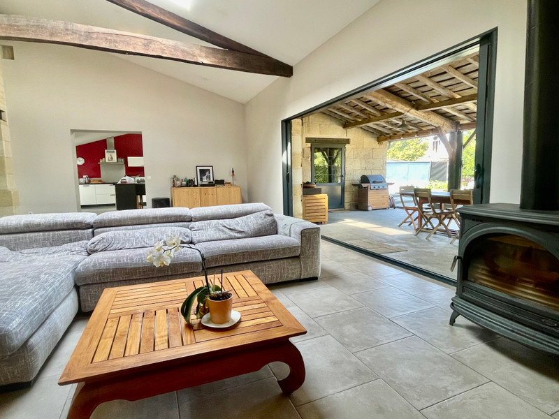 French property for sale in Izon, Gironde - €795,000 - photo 3