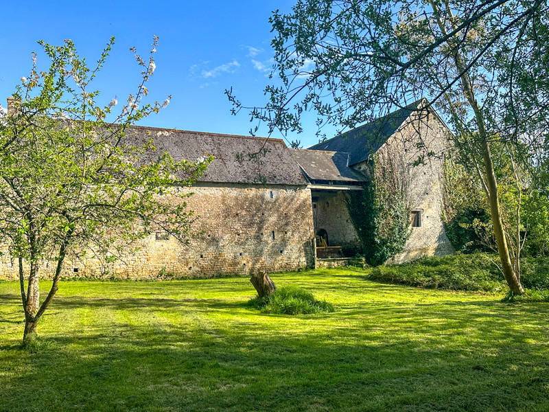 French property for sale in Houtteville, Manche - €275,000 - photo 3