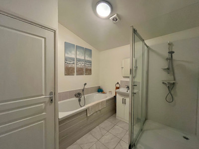 French property for sale in Loubès-Bernac, Lot-et-Garonne - €235,400 - photo 6