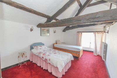 French property for sale in Faye-l'Abbesse, Deux-Sèvres - €200,000 - photo 4