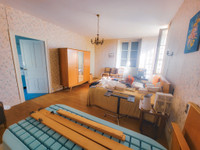 Maison à vendre à Ruffec, Charente - 158.050 € - photo 8