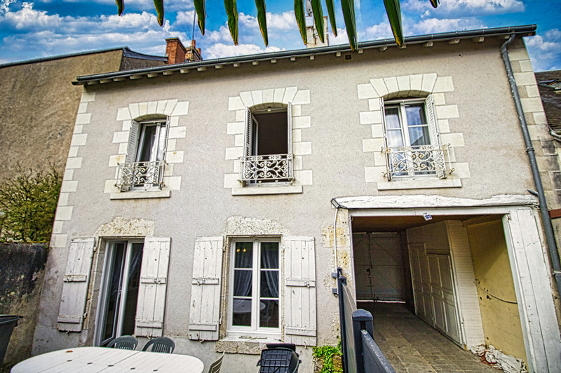 French property for sale in Blois, Loir-et-Cher - €195,000 - photo 0