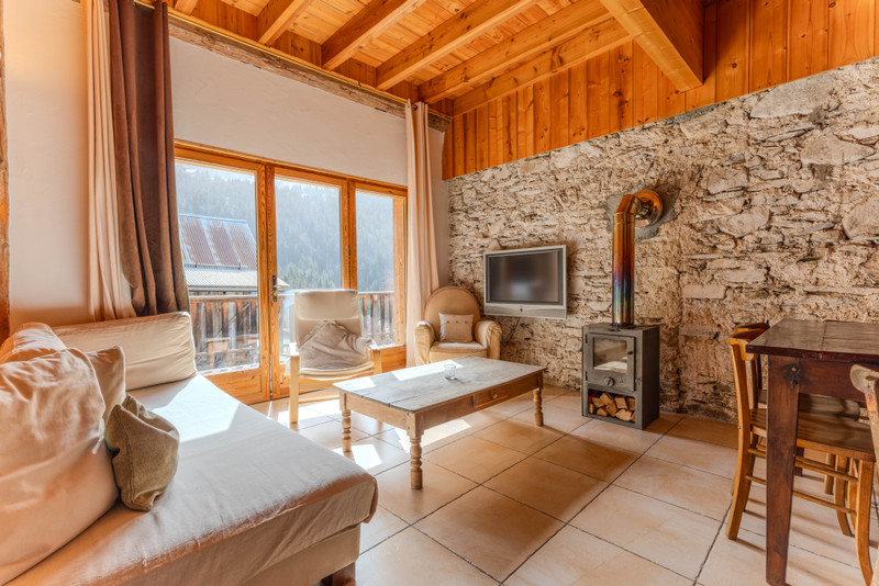 Ski property for sale in Alpe d'Huez - €1,750,000 - photo 6