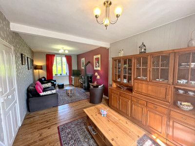 French property for sale in Maël-Carhaix, Côtes-d'Armor - €219,350 - photo 2