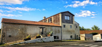 Propriété à vendre à Niort, Deux-Sèvres - 1 250 000 € - photo n°2