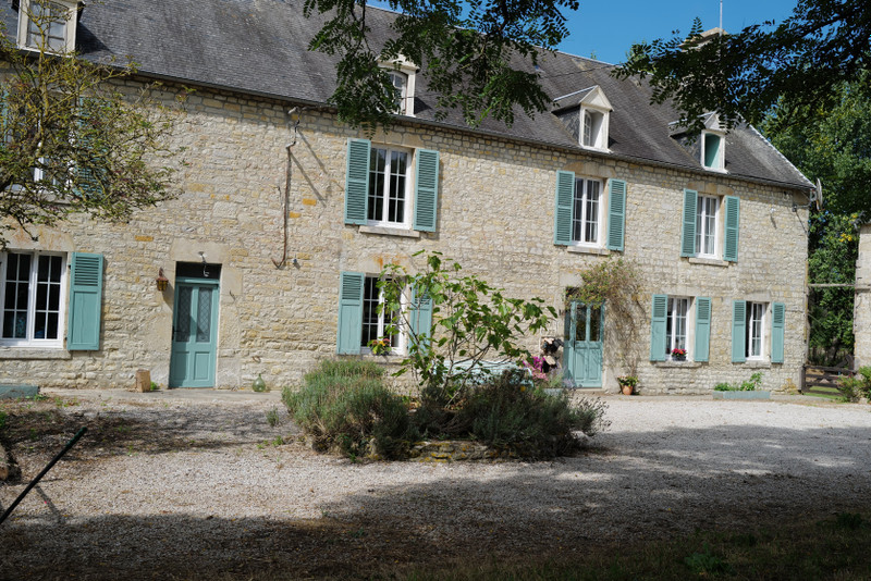 French property for sale in Sainte-Marie-du-Mont, Manche - €599,000 - photo 11
