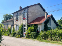 Maison à vendre à Val-d'Oire-et-Gartempe, Haute-Vienne - 152.600 € - photo 1
