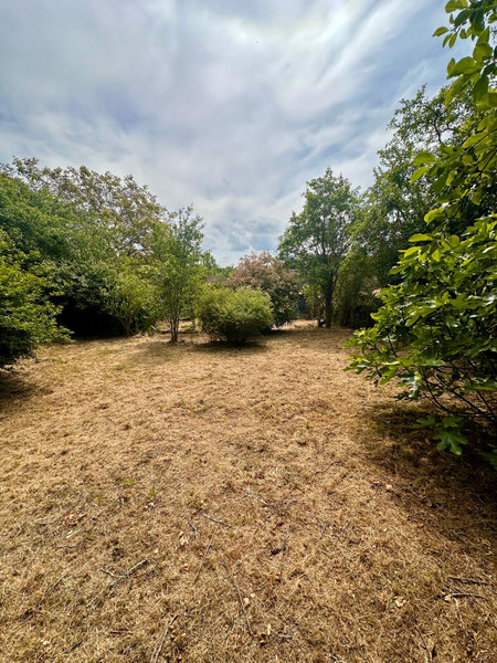 French property for sale in Nanteuil-en-Vallée, Charente - €31,600 - photo 2