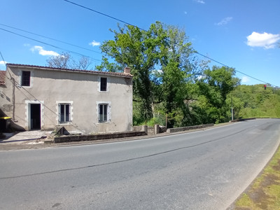 Maison à vendre à Argentonnay, Deux-Sèvres, Poitou-Charentes, avec Leggett Immobilier