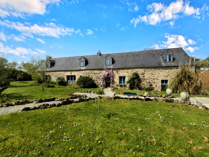 Propriété à vendre à Lohuec, Côtes-d'Armor - 399 000 €