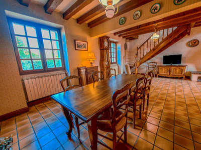 French property for sale in Courcôme, Charente - €298,800 - photo 3