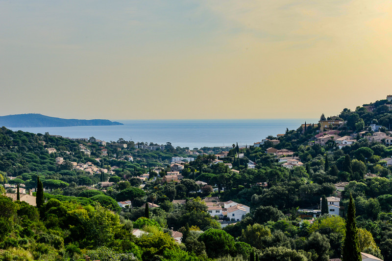French property for sale in Cavalaire-sur-Mer, Var - €845,000 - photo 1