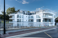 French property, houses and homes for sale in Garches Hauts-de-Seine Paris_Isle_of_France