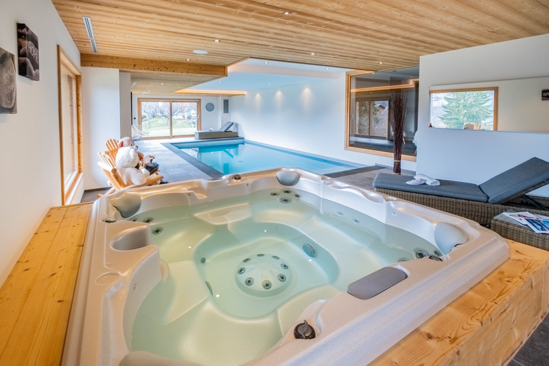 French property for sale in MERIBEL LES ALLUES, Savoie - €4,250,000 - photo 5