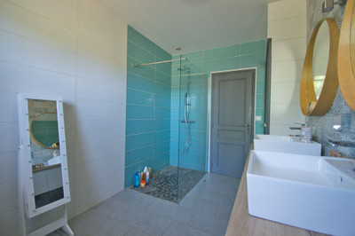 French property for sale in Miramont-de-Guyenne, Lot-et-Garonne - €399,000 - photo 9