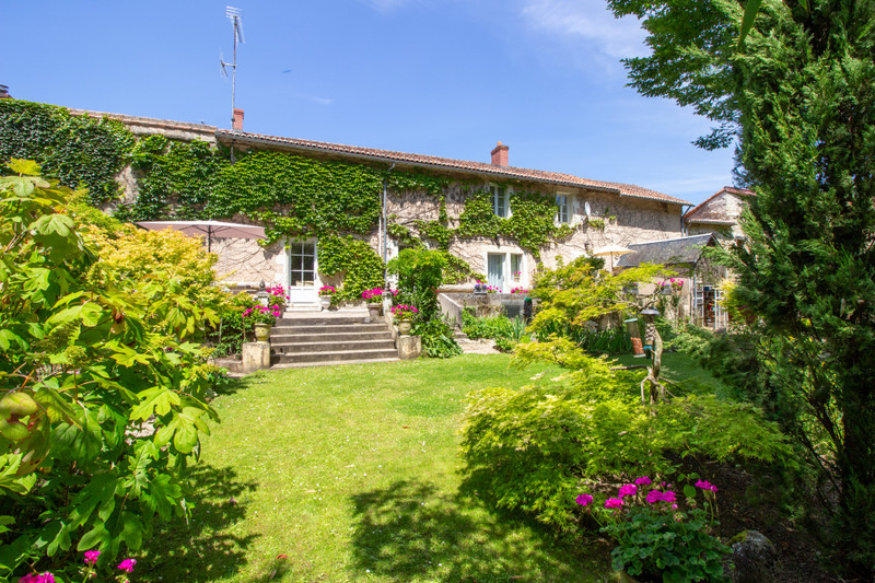 Maison à vendre à Richelieu, Indre-et-Loire - 449 925 € - photo 1