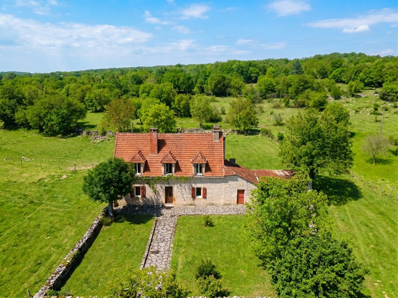 Propriété à vendre à Caniac-du-Causse, Lot - 152 500 €