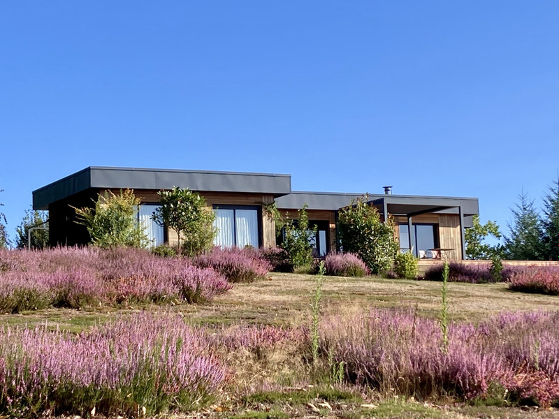 French property for sale in Neuvic, Corrèze - €885,000