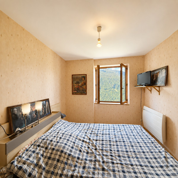 French property for sale in Montagny, Savoie - €420,000 - photo 2