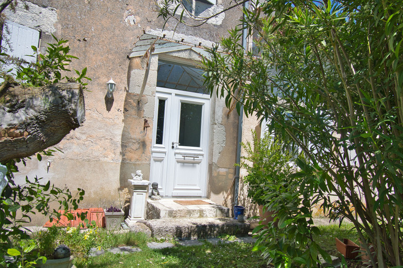 French property for sale in Bourran, Lot-et-Garonne - €284,000 - photo 2