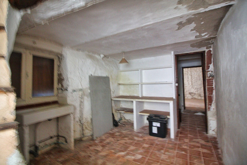 French property for sale in Nébian, Hérault - €82,500 - photo 7