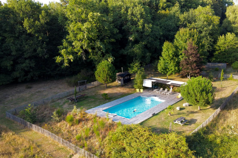 French property for sale in Marcillac-la-Croisille, Corrèze - €1,365,000 - photo 4