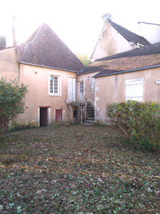 French property for sale in Le Blanc, Indre - €140,292 - photo 7