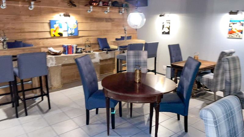 French property for sale in Aulnay, Charente-Maritime - €304,500 - photo 9