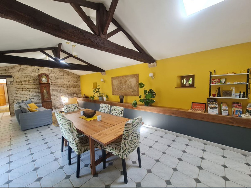 French property for sale in Brûlain, Deux-Sèvres - €499,900 - photo 6