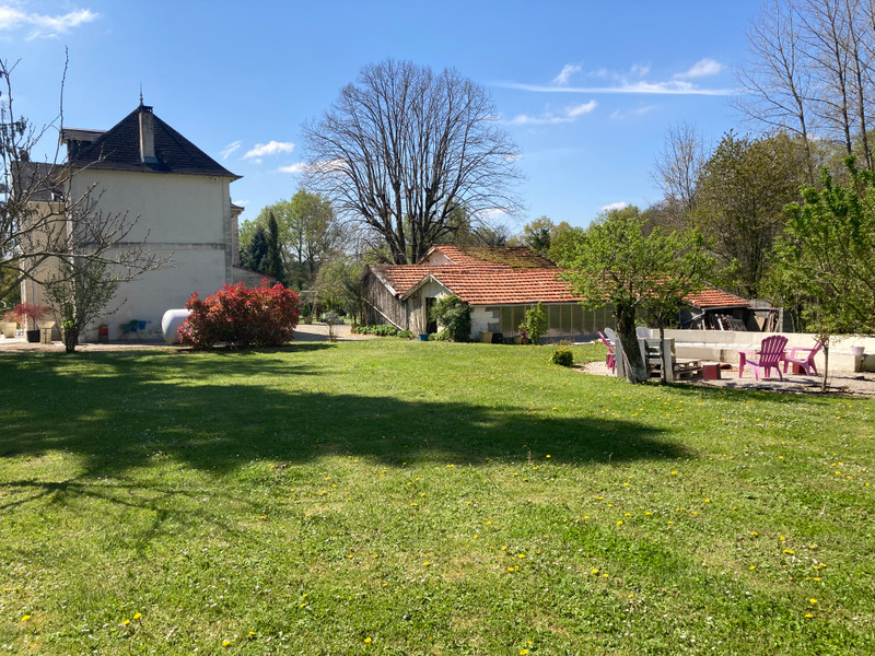 French property for sale in Touvérac, Charente - photo 3