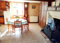 Maison à vendre à Mainzac, Charente - 231 182 € - photo 4