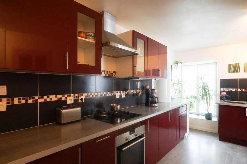 French property for sale in Allineuc, Côtes-d'Armor - €168,500 - photo 5