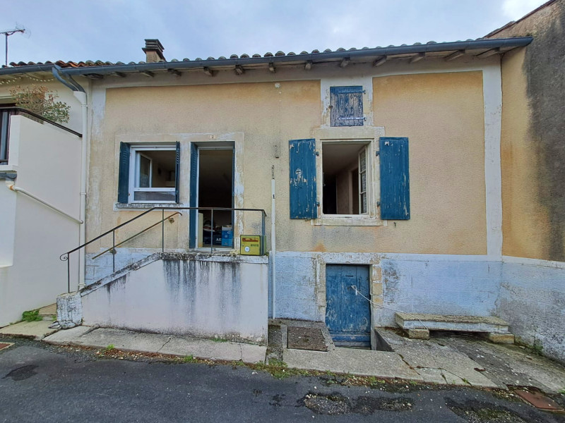 French property for sale in Couture-d'Argenson, Deux-Sèvres - €26,600 - photo 8