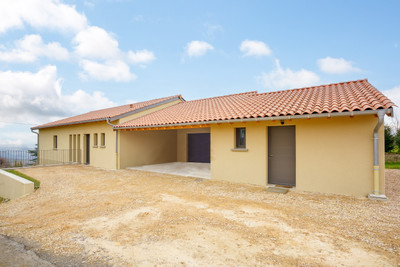 French property for sale in Solutré-Pouilly, Saône-et-Loire - €749,000 - photo 4