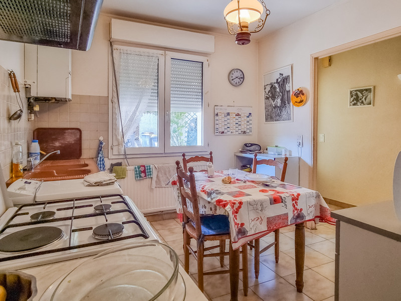 French property for sale in Lamalou-les-Bains, Hérault - €230,000 - photo 1
