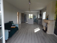 Maison à vendre à La Rochebeaucourt-et-Argentine, Dordogne - 160.000 € - photo 3