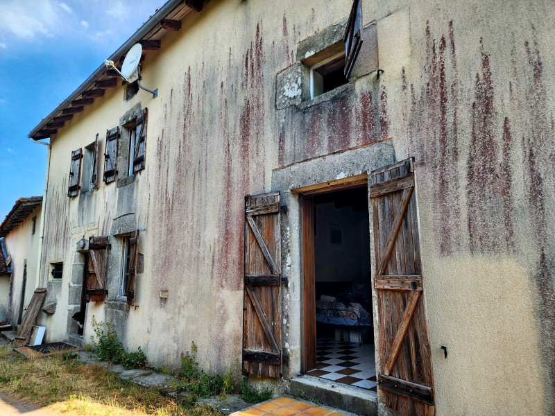 French property for sale in Montrol-Sénard, Haute-Vienne - €99,000 - photo 7