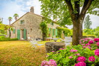 Maison à vendre à Saint-Émilion, Gironde - 899.000 € - photo 2