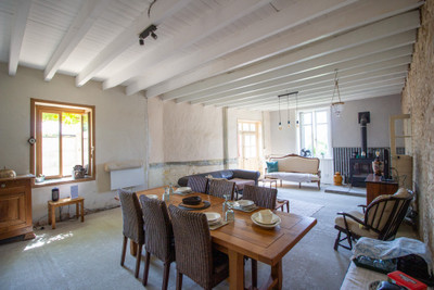 French property for sale in Saint-Clair, Vienne - €149,800 - photo 3