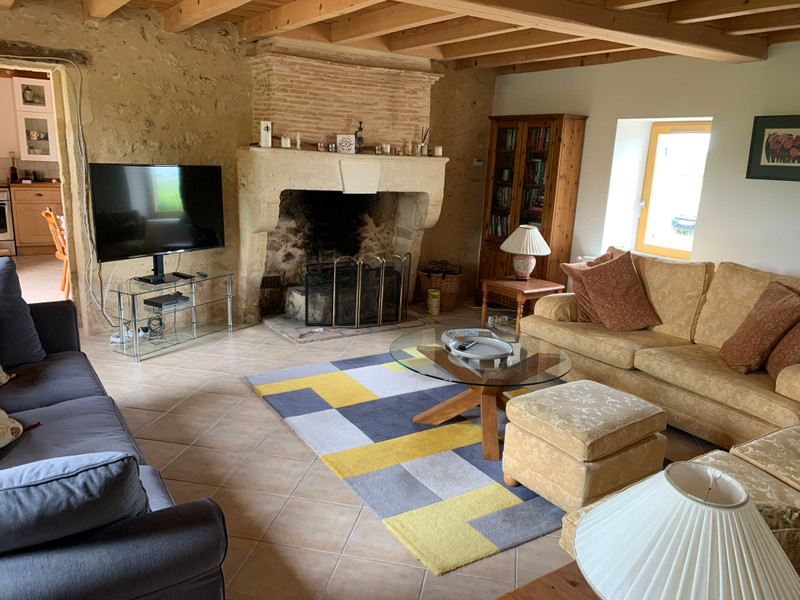 French property for sale in Doulezon, Gironde - &#8364;499,995 - photo 3