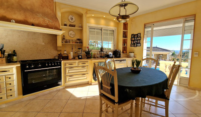French property for sale in Béziers, Hérault - €1,260,000 - photo 4