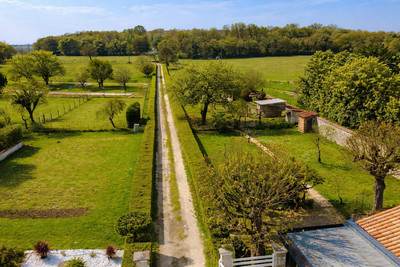 French property for sale in Ruffec, Charente - €399,000 - photo 1