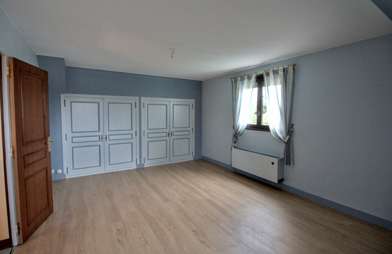 French property for sale in Bayeux, Calvados - €381,600 - photo 6
