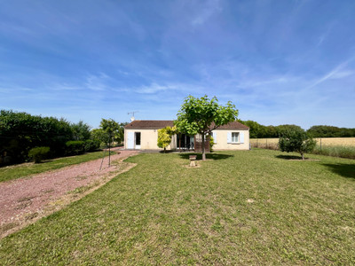 French property for sale in Antezant-la-Chapelle, Charente-Maritime - €210,600 - photo 9