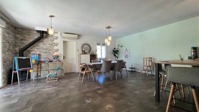 French property for sale in Saint-Laurent-des-Arbres, Gard - €395,000 - photo 3