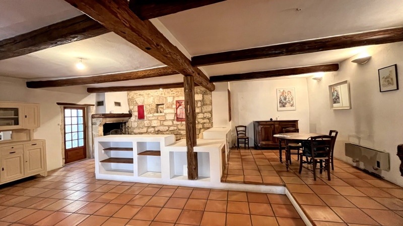 French property for sale in Pujaut, Gard - €280,000 - photo 9