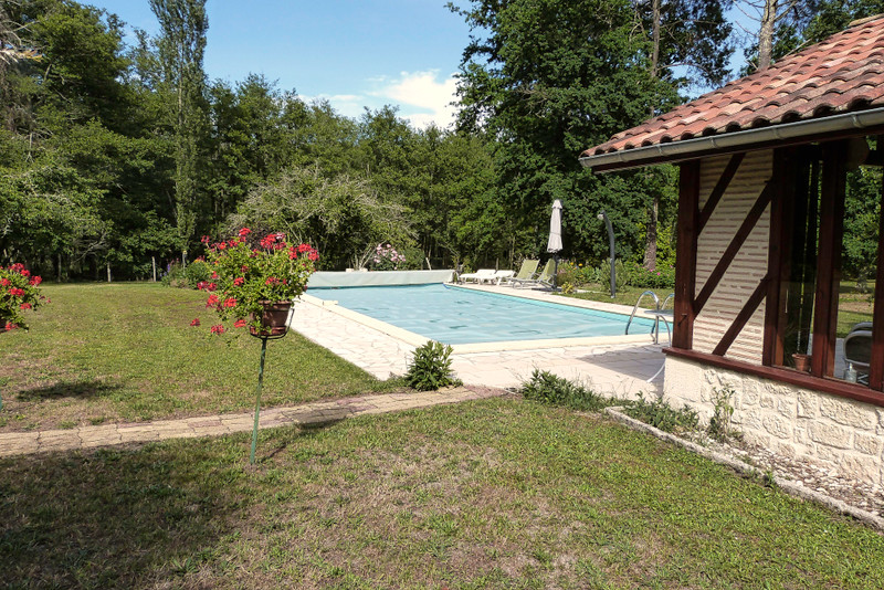 French property for sale in Casteljaloux, Lot-et-Garonne - €379,900 - photo 10
